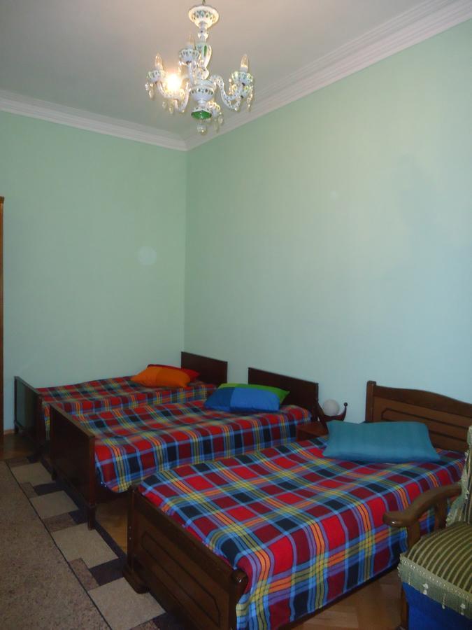 Albatros Bed & Breakfast Tbilisi Exterior photo